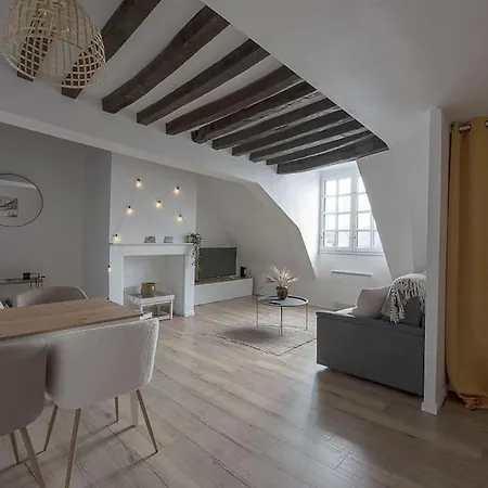 Appartement Le Chateau Des Carmes